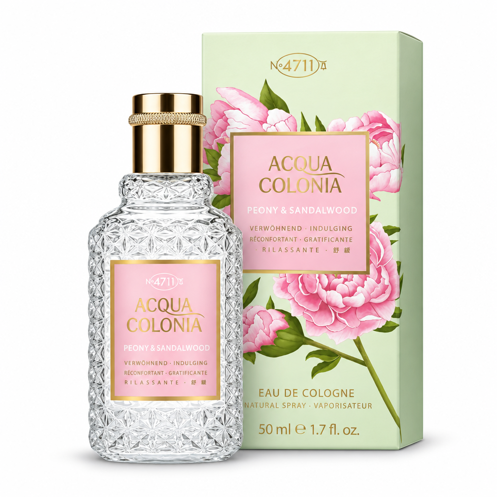 Flacone trasparente e scatola con peonie rosa 4711 Acqua Colonia Peony & Sandalwood 50 ml su sfondo bianco