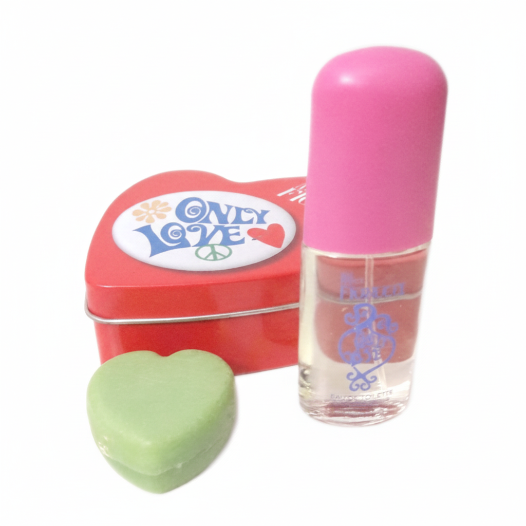 Only Love Coffret Regalo – EDT spray con tappo rosa, scatolina cuore rossa e saponetta cuore verde