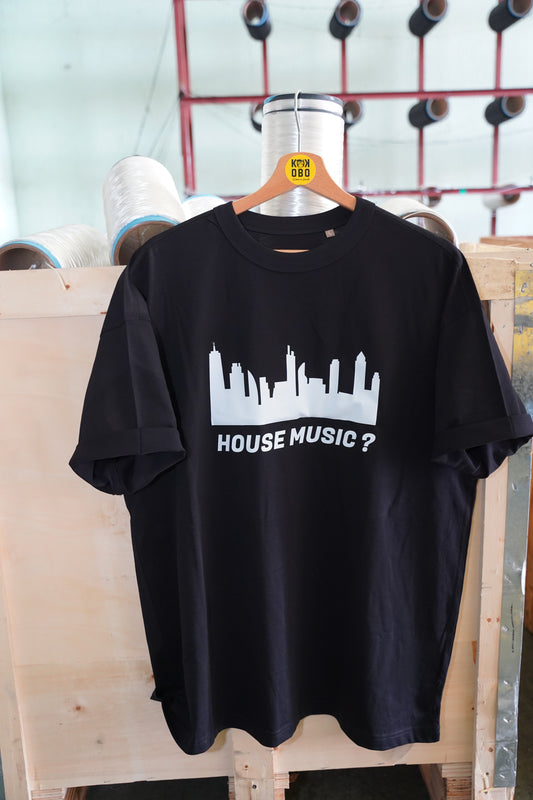 KOKOBO T-Shirt "House Music? Was My First Love" - Oversized Nera New York Skyline 4°