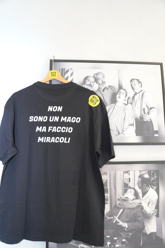 Non Sono un Mago, Ma Faccio Miracoli — T-Shirt Kokobo