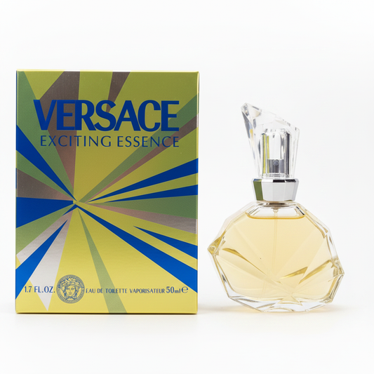 Versace Exciting Essence Eau de Toilette 50ml - flacone e confezione su sfondo bianco