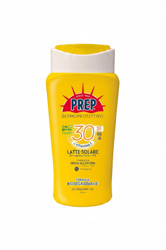 PREP Dermoprotettivo Latte Solare SPF 30 su sfondo bianco