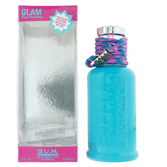 B.U.M. Equipment Glam Pour Femme Eau de Toilette 100 ml, flacone turchese con bracciale e confezione fucsia su sfondo bianco