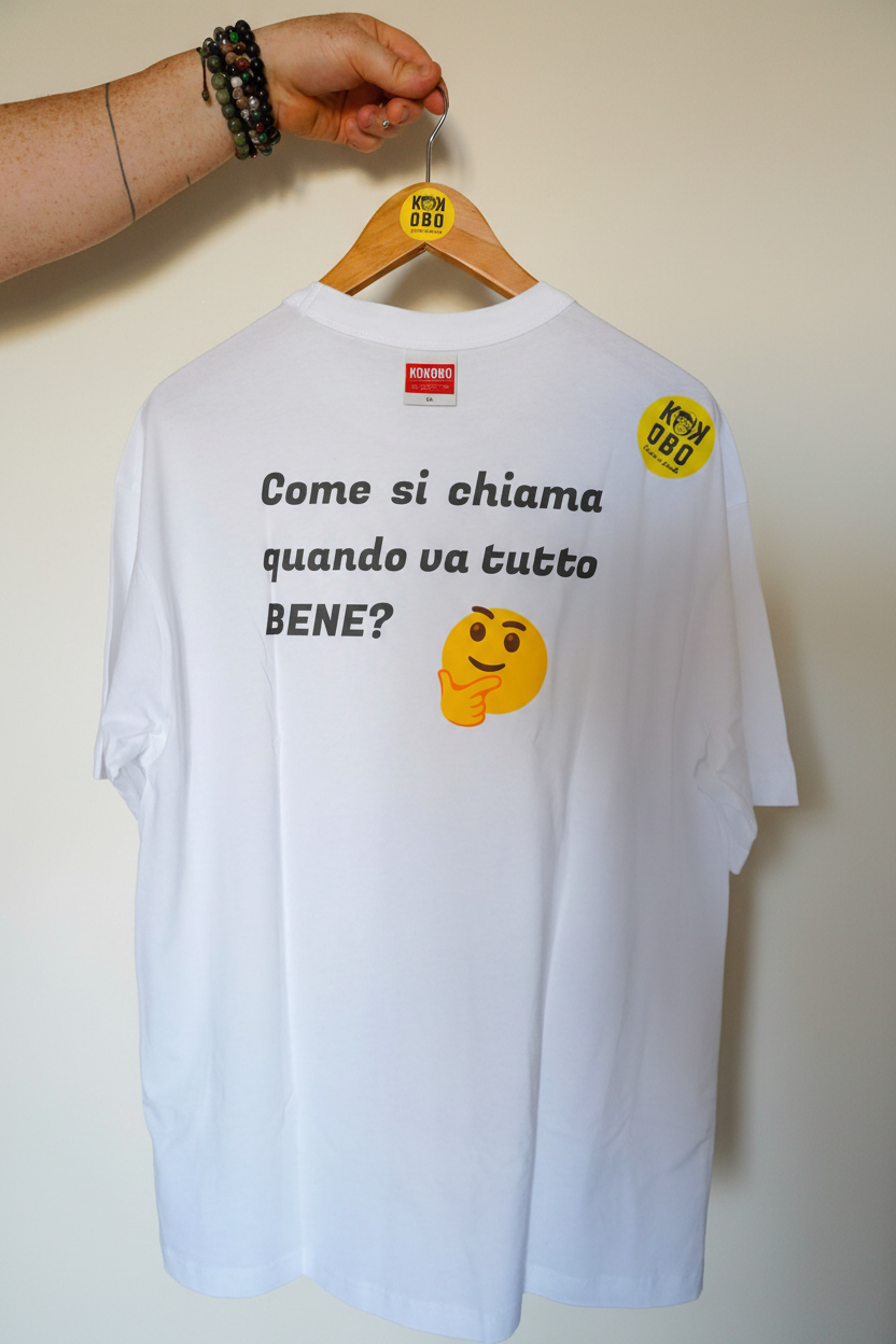 KOKOBO T-Shirt Alcol si chiama Alcool su sfondo bianco
