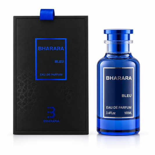 Flacone blu e confezione nera Bharara Bleu Eau de Parfum 100 ml su sfondo bianco