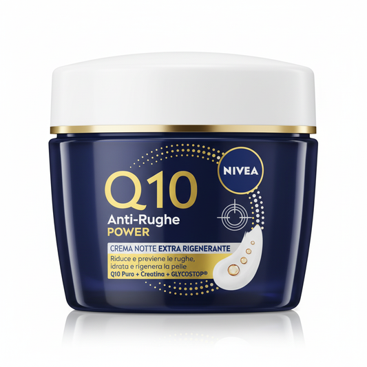 NIVEA Q10 Anti-Rughe Power Crema Notte Extra Rigenerante su sfondo bianco